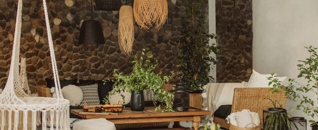 Create the Perfect Earthy Living Room with These Warm & Natural Tones